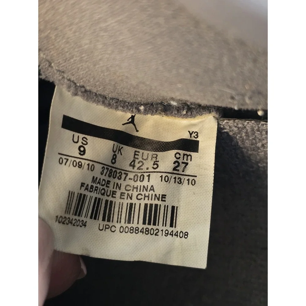 Size 9 - Air Jordan 11 Retro 2010‎ Cool Grey